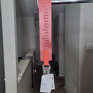 🍋 Lululemon Never Lost Keychain *NWT* Raspberry Cream/Wine Berry